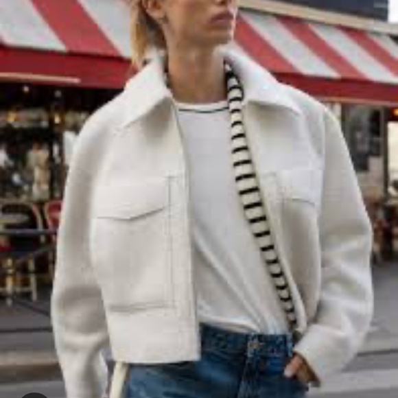 Zara BOUCLÉ JACKET WITH PATCH POCKETS NWOT XS - Picture 4 of 15